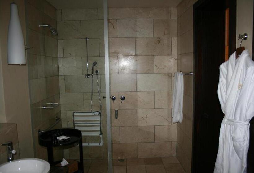 فندق صغير Adventure Pads & Basecamp At Pezula Knysna