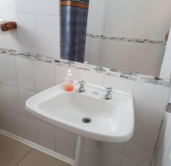 הוסטל Cabañas Patricia Licanray