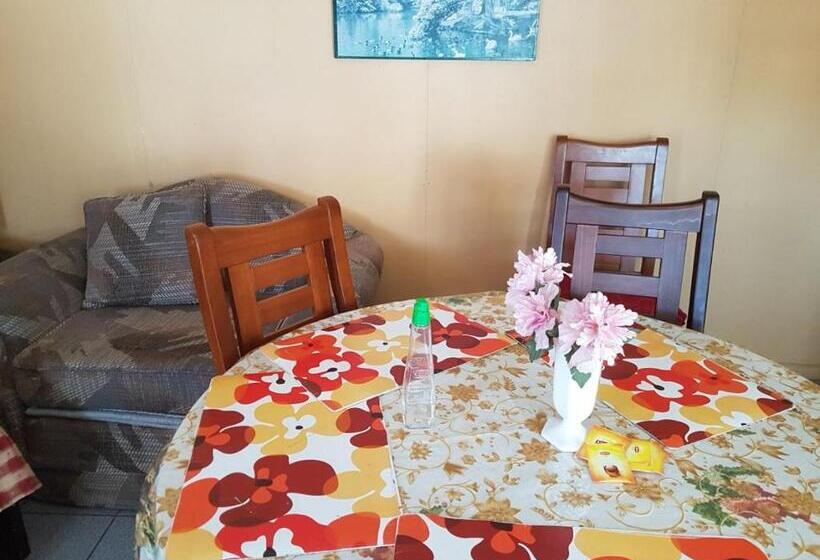 הוסטל Cabañas Patricia Licanray