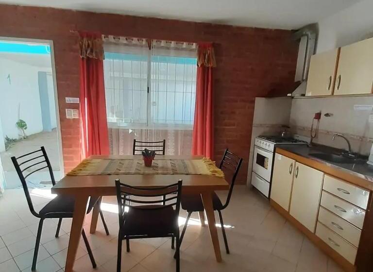 Общежитие Casa Host Las Grutas