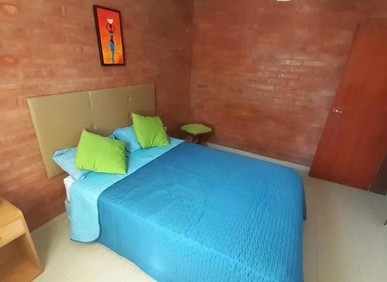 Общежитие Casa Host Las Grutas