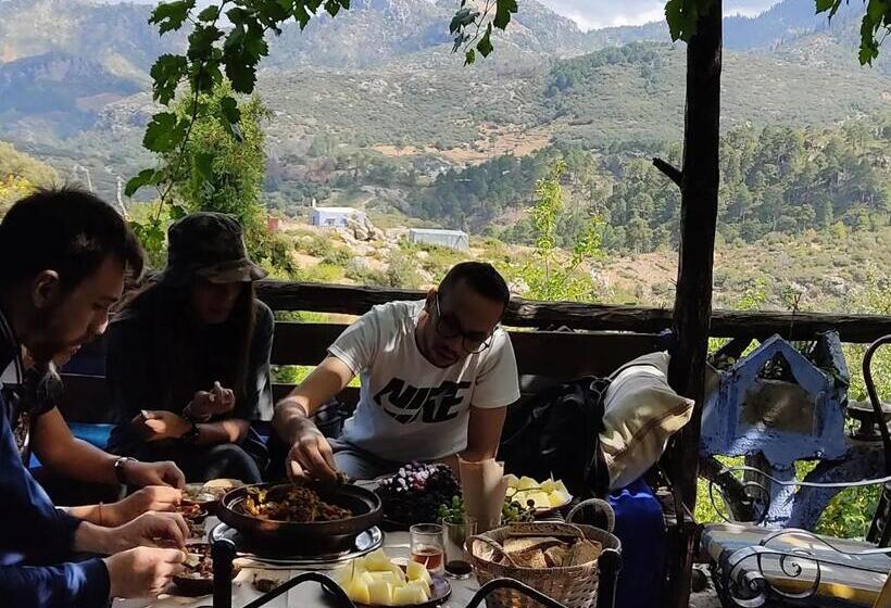 هاستل Gîte De Montagne Azilane