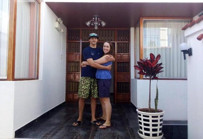 旅馆 Hospedaje Fremiott