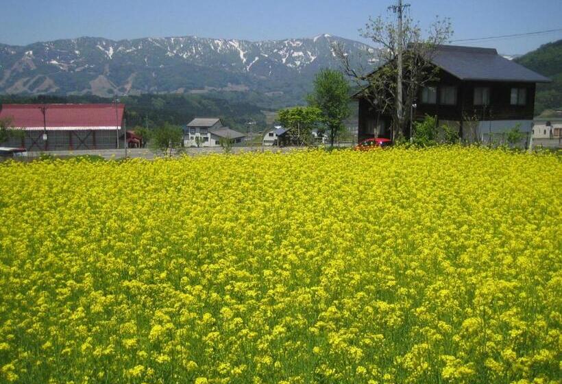 호스텔 Inaka No Yado Sawa