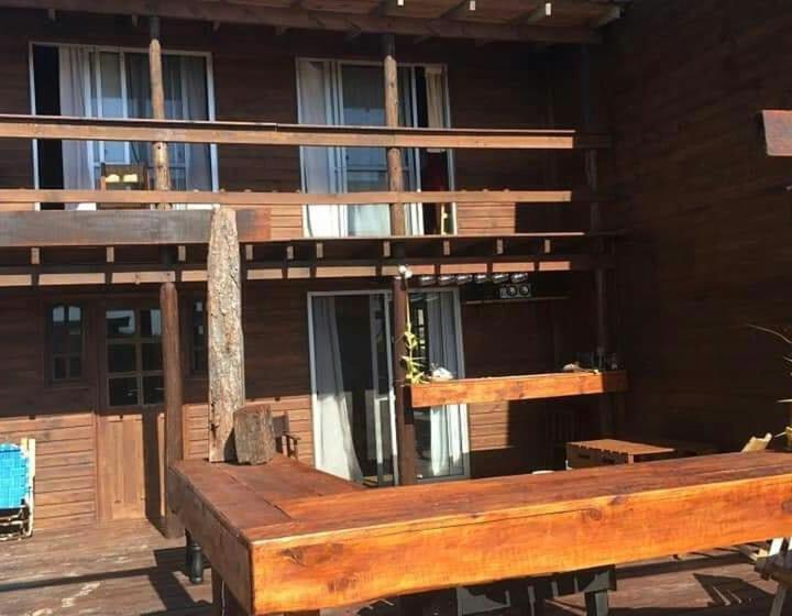 هاستل Luna & Zoé