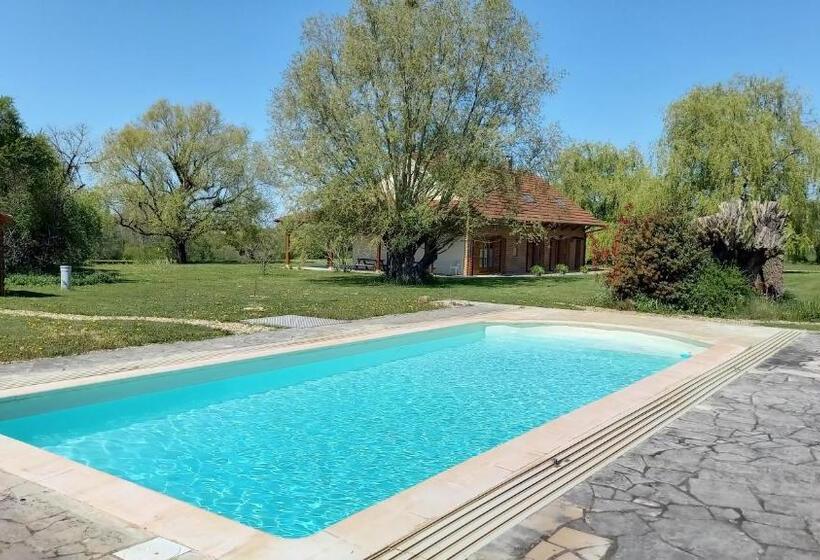 הוסטל Meix Gagnard