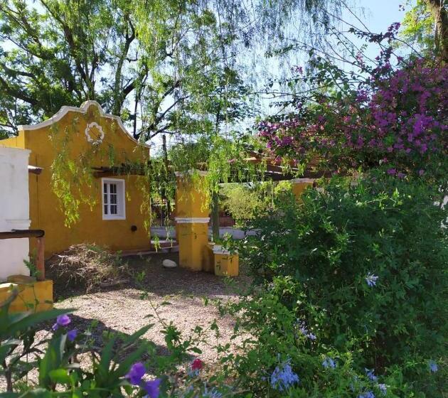 ユースホステル Posada En Las Tapias Translasierras