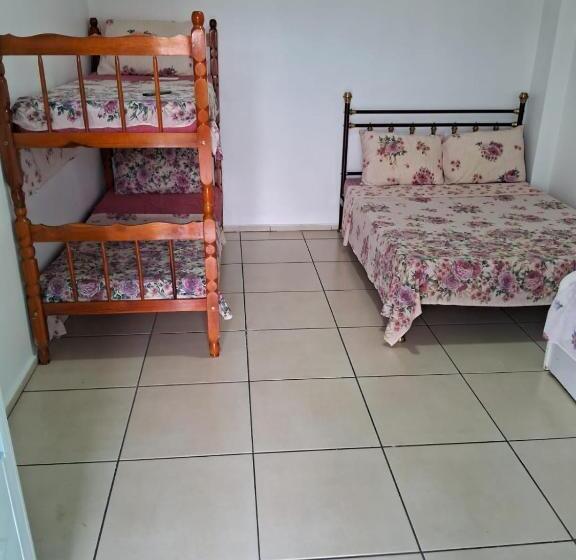 호스텔 Pousada Do Maderson