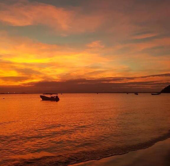 Общежитие Pousada Recanto Da Gruta