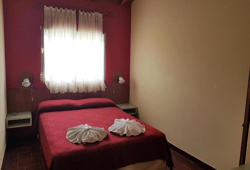 ユースホステル Residencial Costa Azul