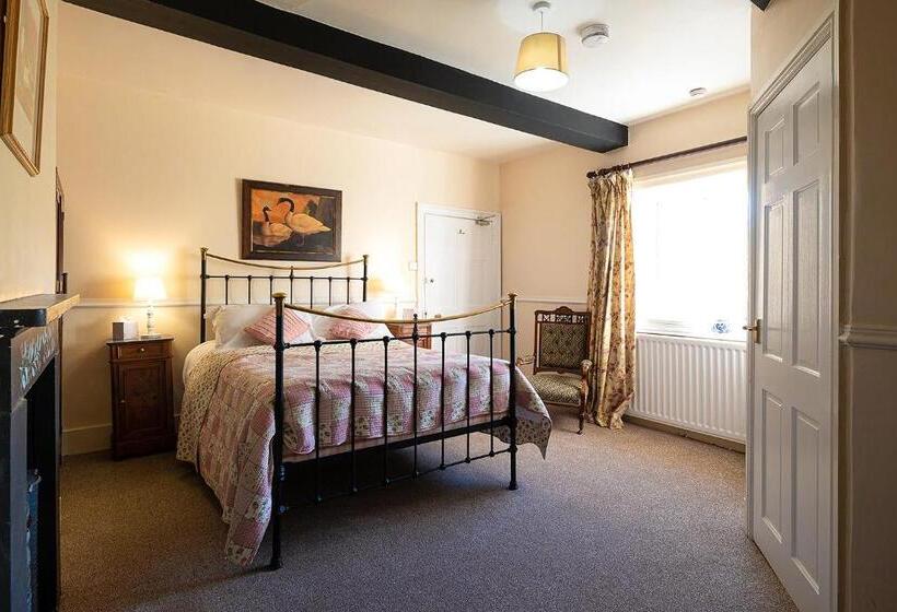 ユースホステル The Powis Arms