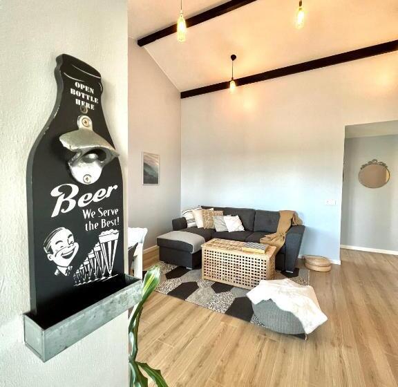 هاستل Valkyrie Guesthouse   1km From Seljalandsfoss