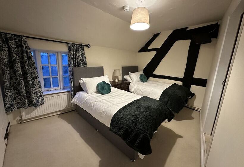 호스텔 The White Horse Inn