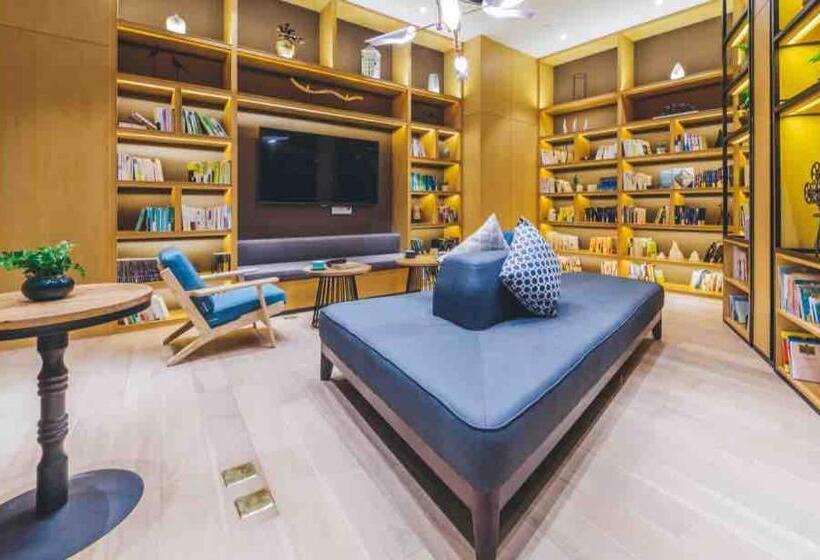 Atour Hotel Tianjin Binhai Second Avenue Branch