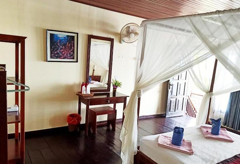 Bastianos Bunaken Dive Resort