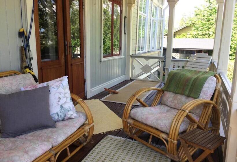 B&b Direktörsvillan Oaxen