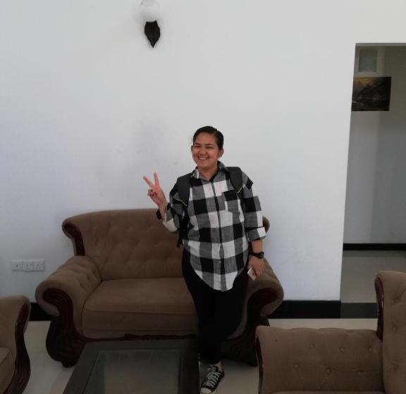 住宿加早餐  Ahasna Family Villa