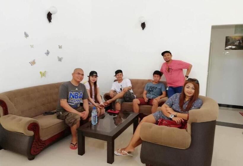 住宿加早餐  Ahasna Family Villa