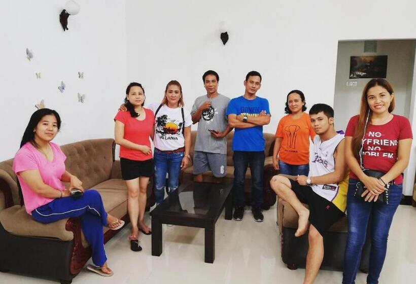 住宿加早餐  Ahasna Family Villa