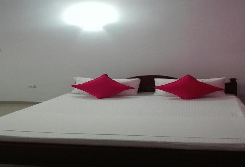 住宿加早餐  Ahasna Family Villa