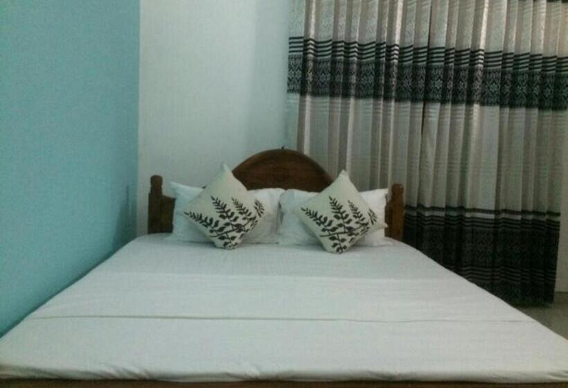 住宿加早餐  Ahasna Family Villa