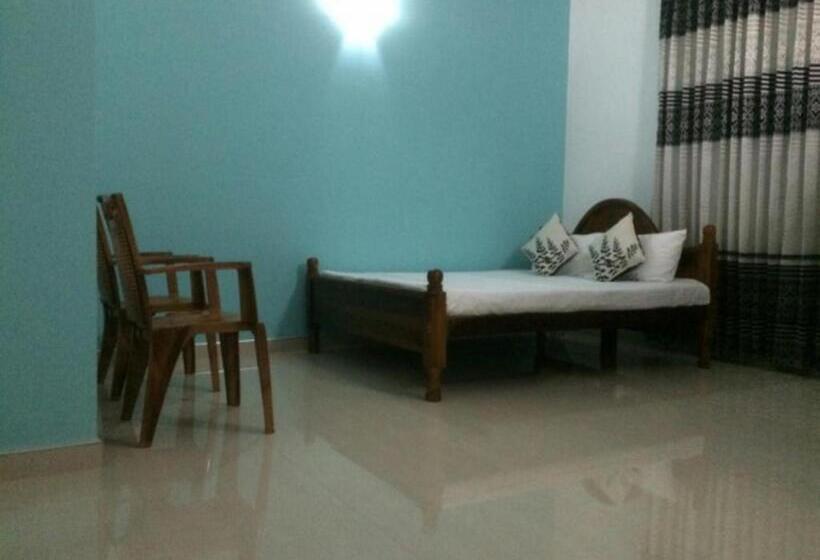 住宿加早餐  Ahasna Family Villa