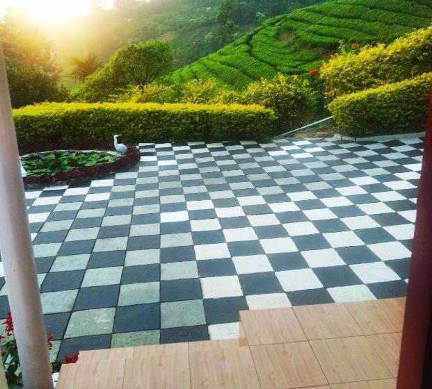 צימר Blackcherry Munnar