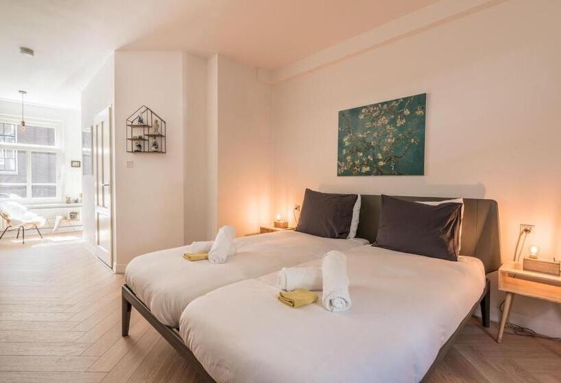 تختخواب و صبحانه Bnb 117