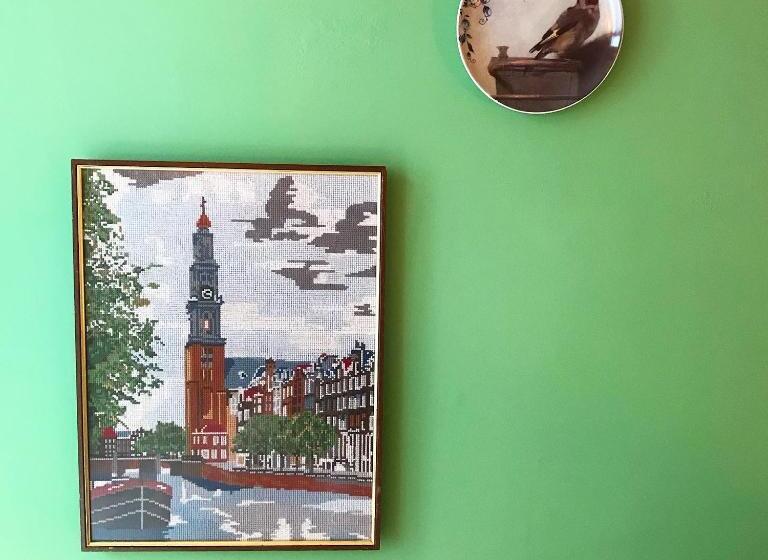 تختخواب و صبحانه Bnb 117