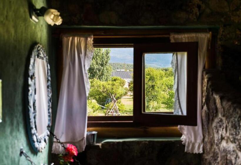 Bed & Breakfast Cabañas Quisama