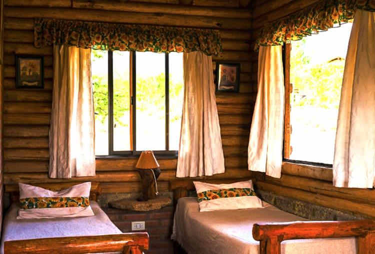 Bed & Breakfast Cabañas Quisama