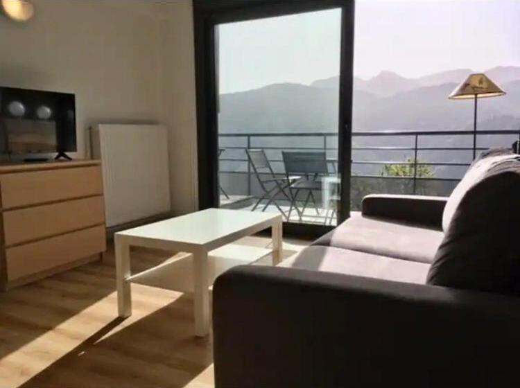 住宿加早餐  Chalet Des 3 Domaines