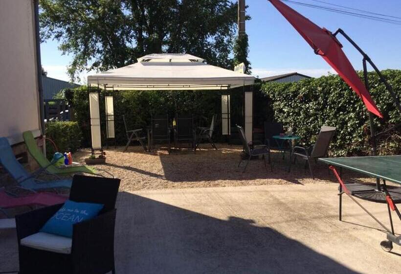 ベッドアンドブレックファースト Chambres De La Nonette