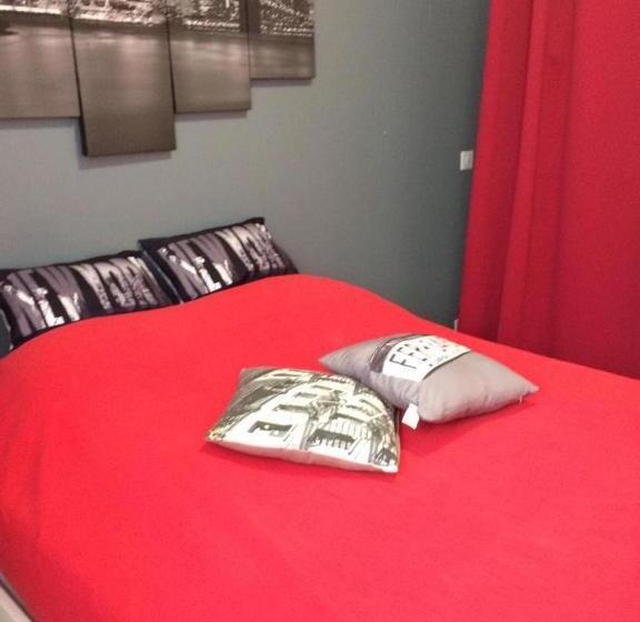 ベッドアンドブレックファースト Chambres De La Nonette