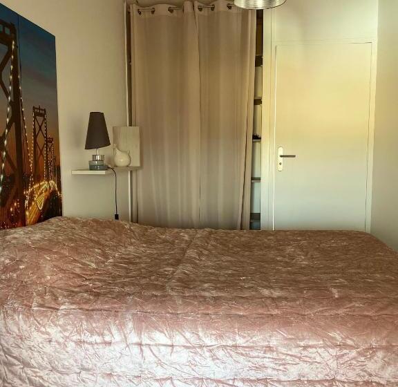 住宿加早餐  Chez Isabelle Et Johann