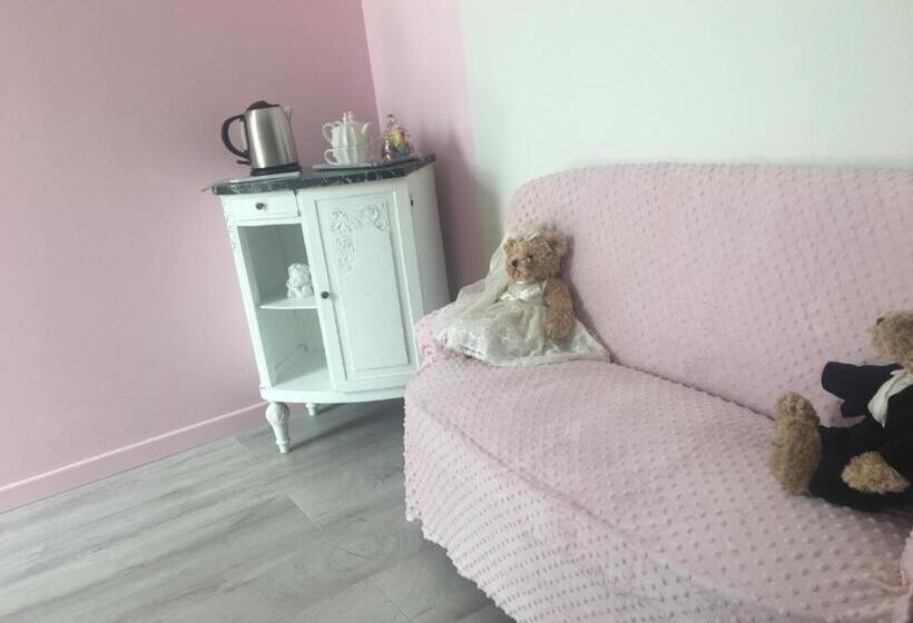 ベッドアンドブレックファースト Chez Mary Elise