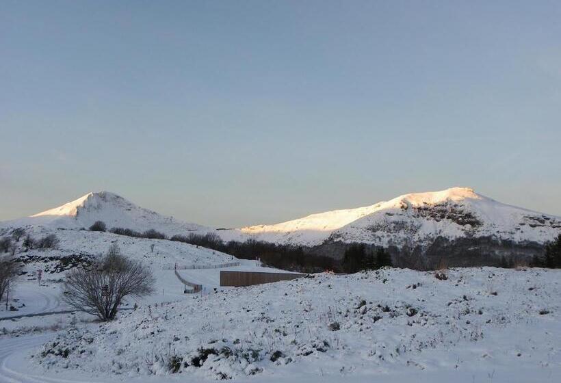 ベッドアンドブレックファースト Chez Mary Elise