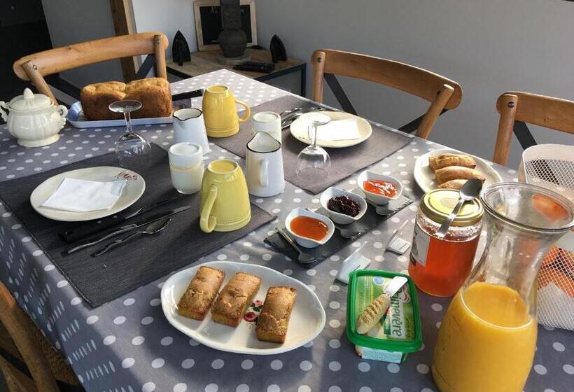 ベッドアンドブレックファースト Chez Mary Elise