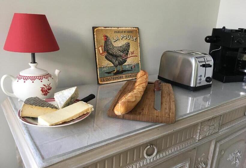 ベッドアンドブレックファースト Chez Mary Elise