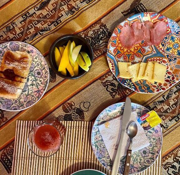 Bed and Breakfast Hostal Siete Colores, Melipeuco