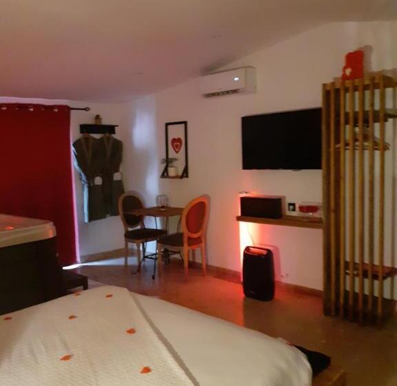 住宿加早餐  La Chambre Des Songes