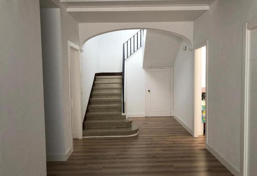 ベッドアンドブレックファースト La Maison Del Gállego