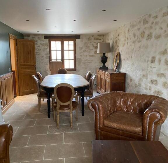 민박 La Maison Du Caillou