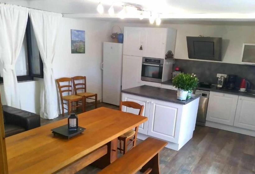 ベッドアンドブレックファースト Le Chaubier