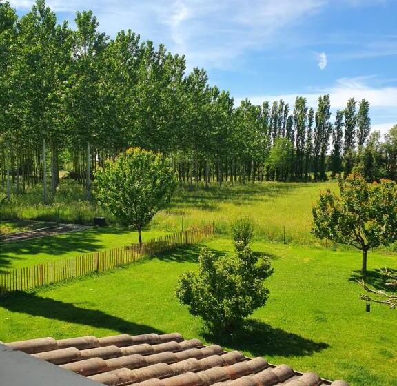 Bed and Breakfast Suite Climatisée Avec Entrée Privative Les Deux Glycines