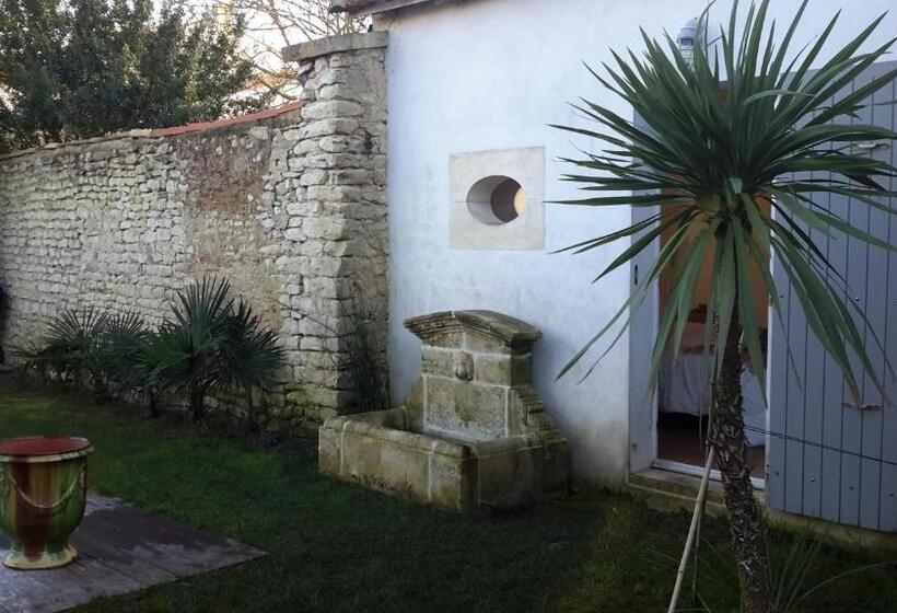 Bed and Breakfast Les Jardins De Clerjotte