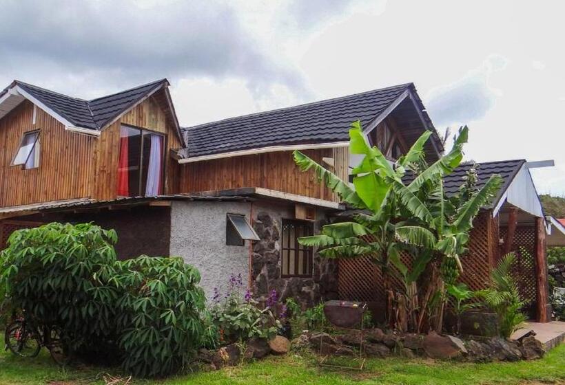 ベッドアンドブレックファースト Ngahu Bungalows Alojamiento Frente Al Mar En El Centro De Rapa Nui
