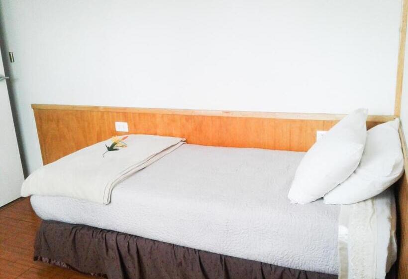 ベッドアンドブレックファースト Ngahu Bungalows Alojamiento Frente Al Mar En El Centro De Rapa Nui