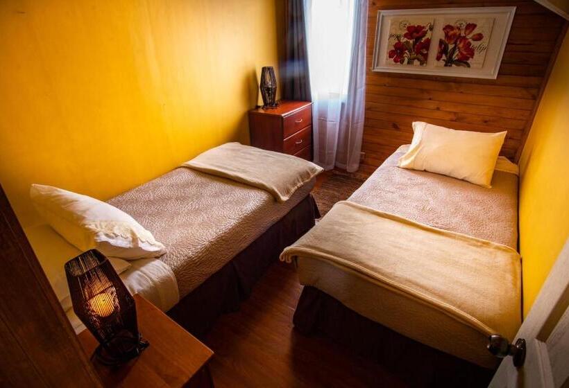 ベッドアンドブレックファースト Ngahu Bungalows Alojamiento Frente Al Mar En El Centro De Rapa Nui