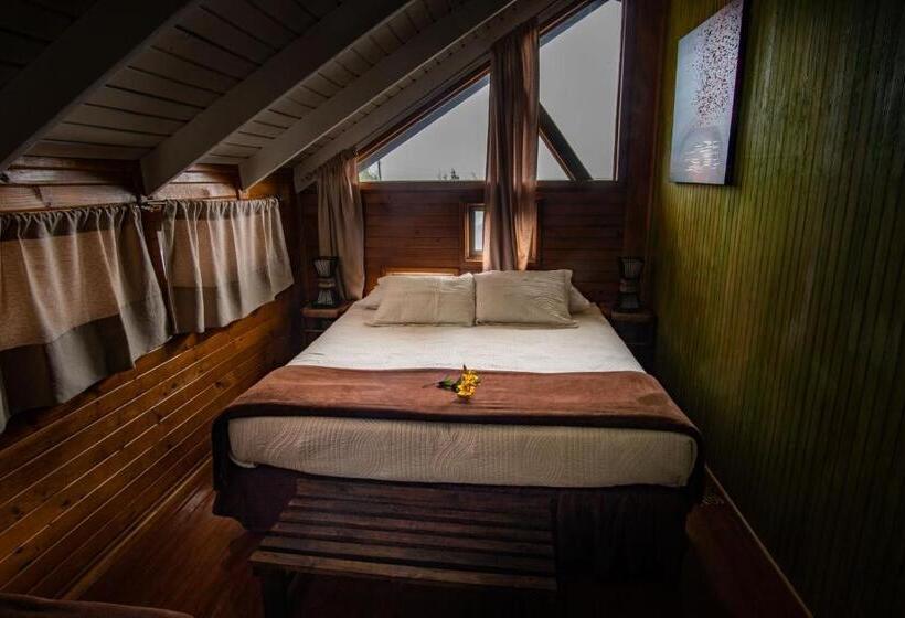 مبيت وإفطار Ngahu Bungalows Alojamiento Frente Al Mar En El Centro De Rapa Nui